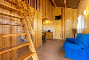 Camping suite with garden, terrace & fast internet | Mountain view - Image 2