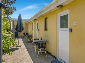 Holiday apartment with terrace - Image 3