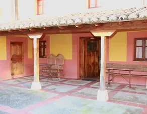 Rural House 'Del Recaudador' in the Heart of Palencia - Image 3
