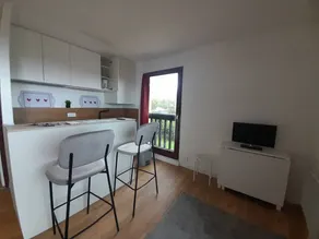 Bright Studio Near Anglet Beaches with Sunny Balcony - Image 5