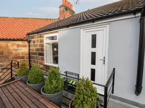 Children-friendly pleasant cottage with garden | Pets are welcome - Image 2