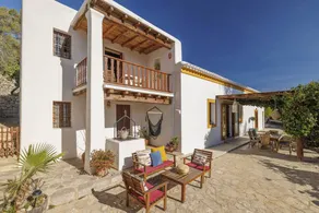 Ferienhaus mit Garten, Terrasse und Grill - Image 3