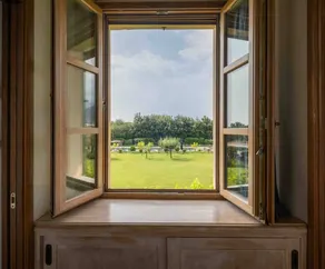 Familienorientiertes tolles Privatzimmer mit Garten und Pool | Poolblick - Image 2