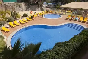 Schöne Camping-Unterkunft mit Grill, Whirlpool und Pool | Nah am Strand | Haustiere erlaubt - Image 2