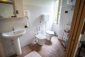 Cascina Buona Speranza – Agriturismo nella campagna bergamasca tra natura e tradizione: Camera Verde - colazione inclusa - Image 4