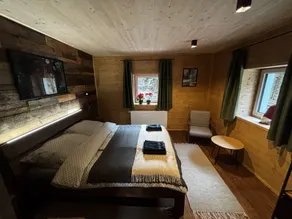 Holiday apartment with garden - Image 5