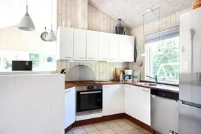 House with jacuzzi, sauna & terrace - Image 2