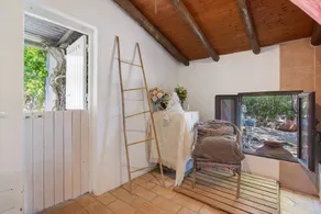Chambre privée avec jardin, piscine et jacuzzi | Vue jardin - Image 4