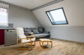 Flat with garden, heated pool & barbeque | Garden view - Image 2