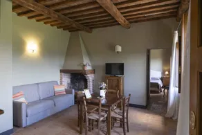 Borgo de' Brandi: COMFORT APARTMENT (7,9) - Image 2