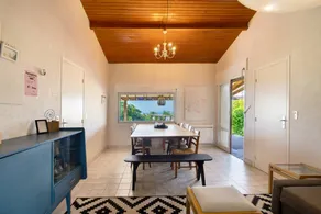 Casa vacacional con piscina, terraza y jardín | Vistas al jardín - Image 3