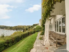 Cottage with garden - Image 5