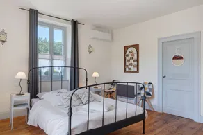Bed and breakfast avec jardin et terrasse - Image 5
