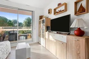 Apartment with terrace at 2 steps from the sea - Image 2