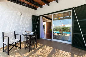 House with barbeque, private pool & terrace | Sea view - Image 5