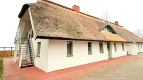Children-friendly wonderful holiday apartment with garden, terrace & barbecue | Sea view - Image 2