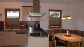 Maison avec jardin, barbecue et terrasse - Image 5