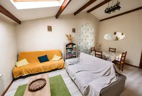House with garden & terrace - Image 2