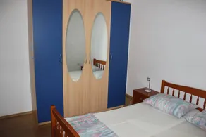 Pleasant holiday apartment with terrace - Image 5