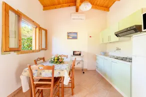 Bungalow avec terrasse, barbecue et jardin | Vue jardin - Image 3
