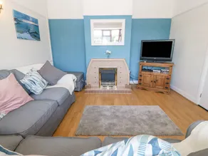 Children-friendly pleasant cottage with garden - Image 3