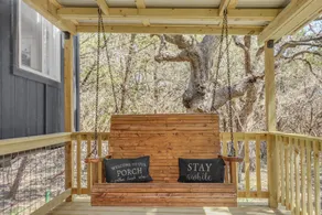 Bluebonnet Hideaway at Moonlight Getaway - Image 3