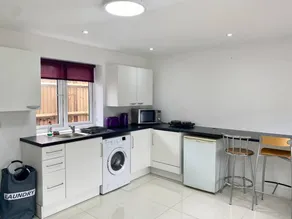 Child-friendly apartment - Image 2