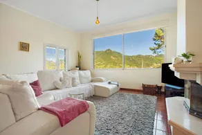 Spacieuse maison entièrement équipée avec piscine privée, jardin et internet haut débit | Vue montagne | Idéale pour le télétravail | Avec animaux bienvenus - Image 5