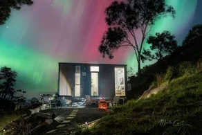 Eco-Friendly and Pet-Friendly Tiny House with Beautiful River Views in Tasmania, Australia - Image 3