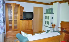 Apartment with garden, terrace & barbeque | Mountain view - Image 5