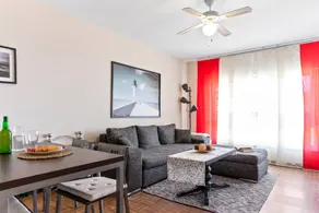 Apartment 'El Privilegio De Lastres' with Sea View and Balcony - Image 3