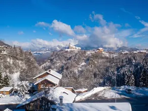 Fully equipped holiday apartment with terrace | Mountain view - Image 3