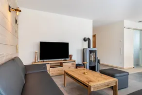 Fully equipped beautiful holiday apartment with garden, sauna & terrace | Mountain view | Pet-friendly - Image 2