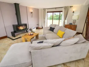 Child-friendly cottage with garden | Pets are welcome - Image 3