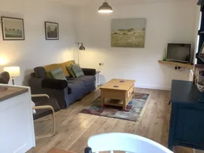 Cottage entièrement équipé avec jardin | Vue plage | Avec animaux admis - Image 3