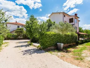 Apartamento con terraza y barbacoa - Image 3