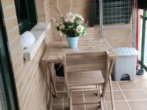 Flat with pool & garden - Image 5