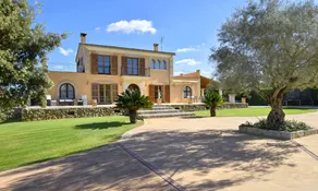 Enjoy the Tranquility and Charm of Mallorca’s Countryside - Image 3