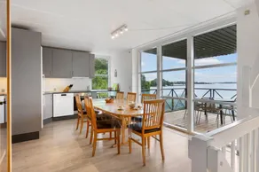 Holiday home with sauna, jacuzzi & terrace | Pets are welcome - Image 5
