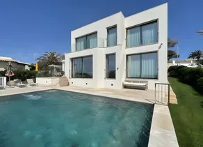 Fully equipped villa with private pool, garden & BBQ | Sea view | Beach nearby | Suitable for remote work - Image 2