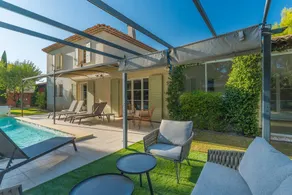 Villa with Private Pool on Golf Course, Wi-Fi and Air Conditioning - Image 2