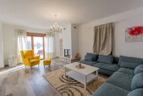 Ferienhaus mit Grill, Garten und privatem Pool - Image 4