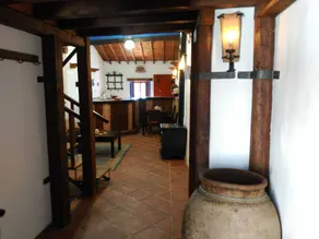 Dedicated room with pool - Image 2