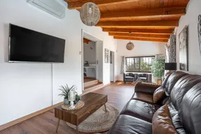 Fully equipped house with terrace, barbeque & private pool | Pet-friendly - Image 5