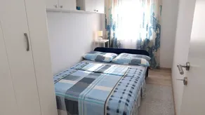 Lovely holiday apartment with terrace & BBQ - Image 5