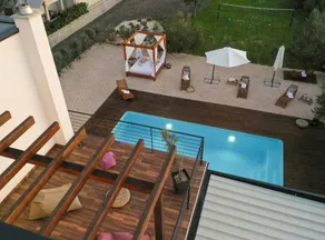 Four Bedroom with Heated Pool and Jacuzzi - Image 3