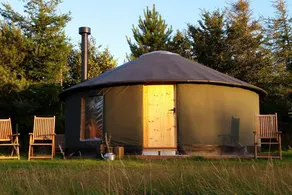 Chalet mit Whirlpool, Garten und Grill - Image 3