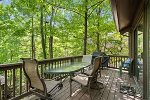 Treetopper Knoll Chalet - Image 3