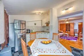 Apartamento vacacional con 2 dormitorios para 4 personas - Image 4