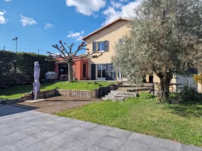Family-friendly spacious villa with garden, pool & terrace | Garden view | Perfect for remote work - Image 2